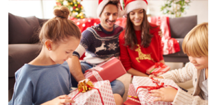 Подарунки на Миколая 2025: що подарувати на Миколая дітям та дорослим