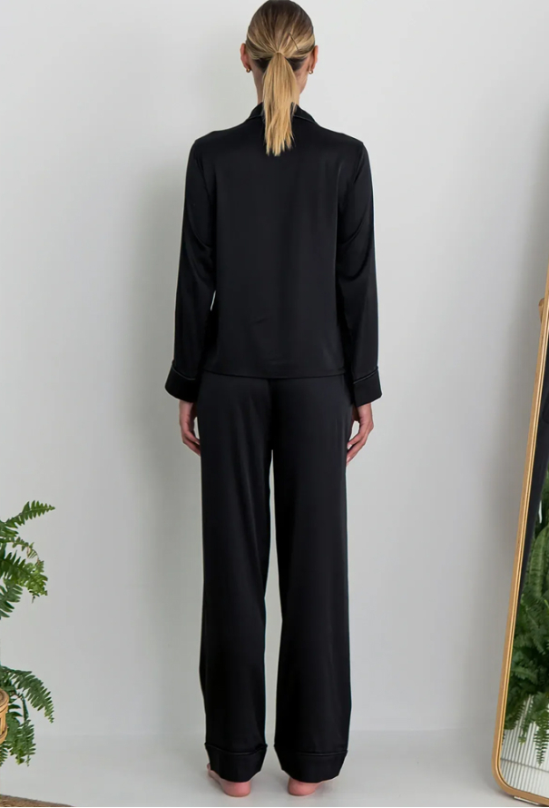 Піжама жіноча шовкова Total Black Forly SH0009-18-69 Піжама жіноча шовкова Total Black Forly SH0009-18-69