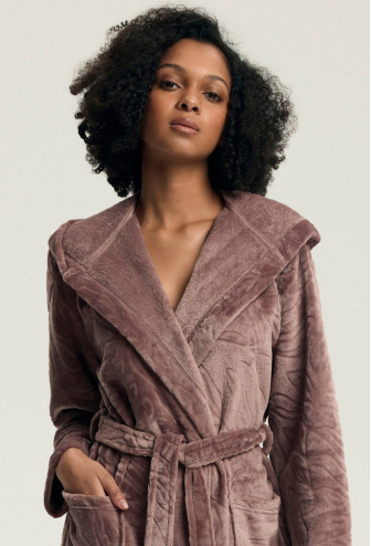 Халат женский плюшевый Darly Henderson Ladies 43612RZ