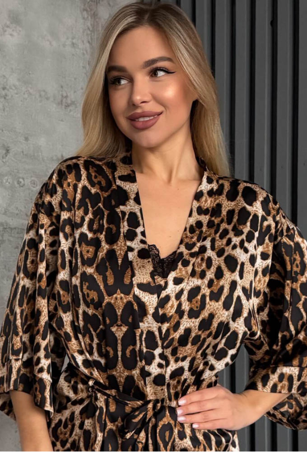 Халат женский шелковый Julia Ulich 101-67 фото