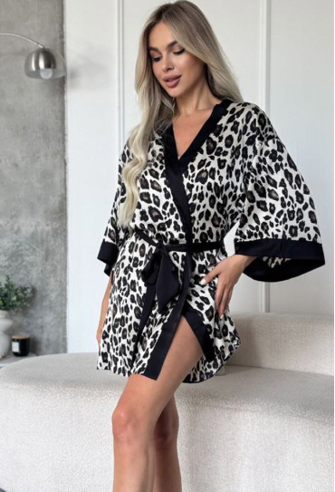 Халат женский шелковый Julia Ulich 101LP