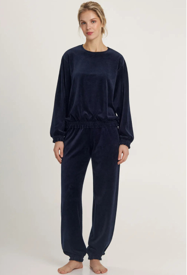 Костюм жіночий велюровий Mare Ellen LPV 1886/12/01