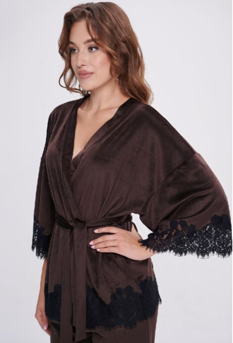 Костюм женский велюровый Shato 2718BW