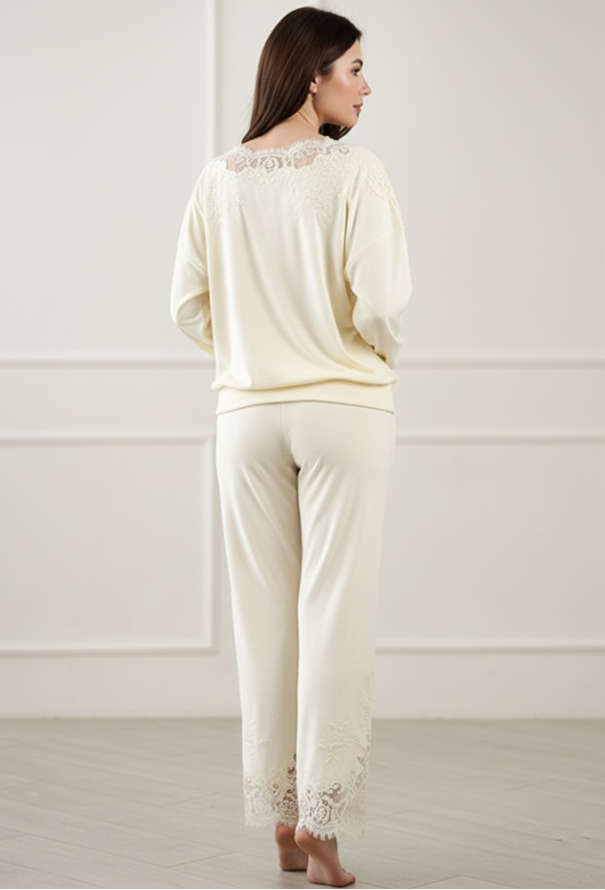 Костюм жіночий велюровий Innsbruck Komilfo 2308-3202/2 фото