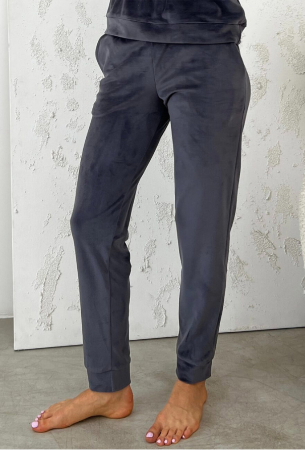 Костюм жіночий велюровий Julia Ulich КШ1-10 фото