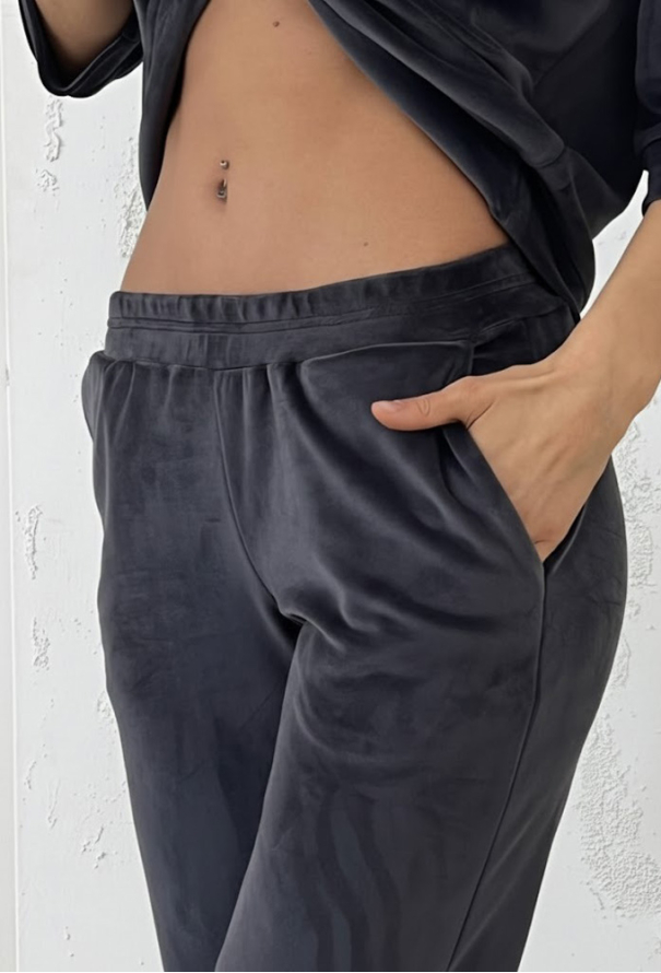 Костюм жіночий велюровий Julia Ulich КШ1-10 фото