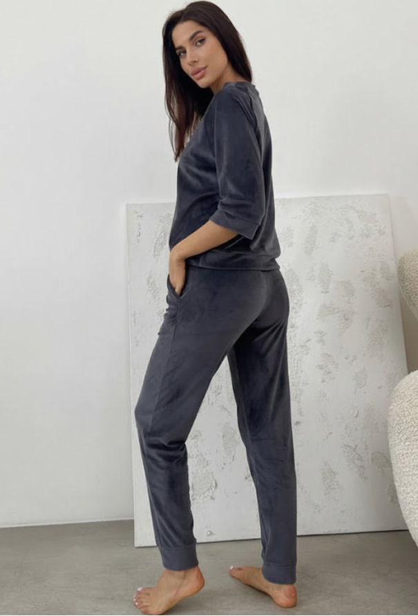 Костюм жіночий велюровий Julia Ulich КШ1-10 фото