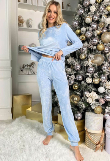 Костюм женский велюровый Julia Ulich КШ10-20