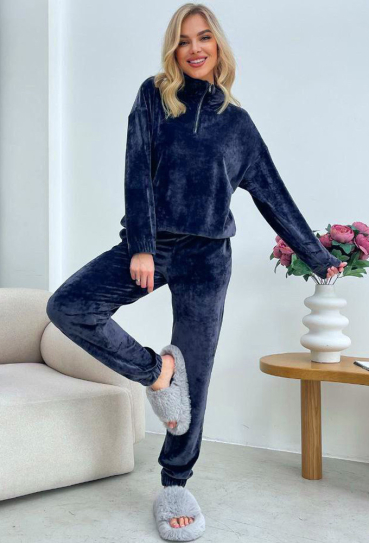 Костюм жіночий велюровий Julia Ulich  КШ-3-12