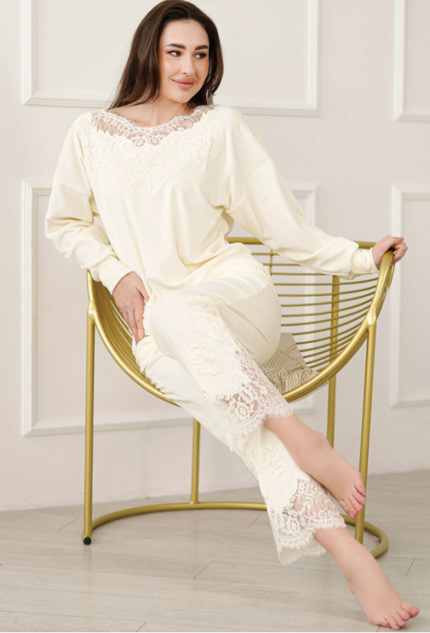 Костюм женский велюровый Innsbruck Komilfo 2308-3202/2 фото