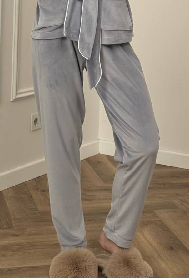 Костюм женский велюровый V.Velika 065-21SWK фото