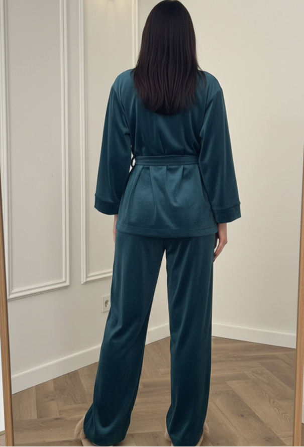 Костюм женский велюровый V.Velika 278-25SM фото
