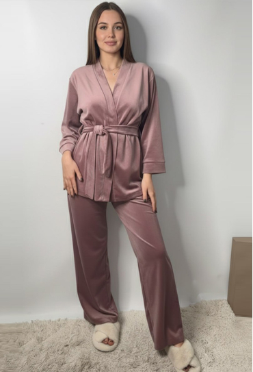 Костюм жіночий велюровий V.Velika 278-25PR