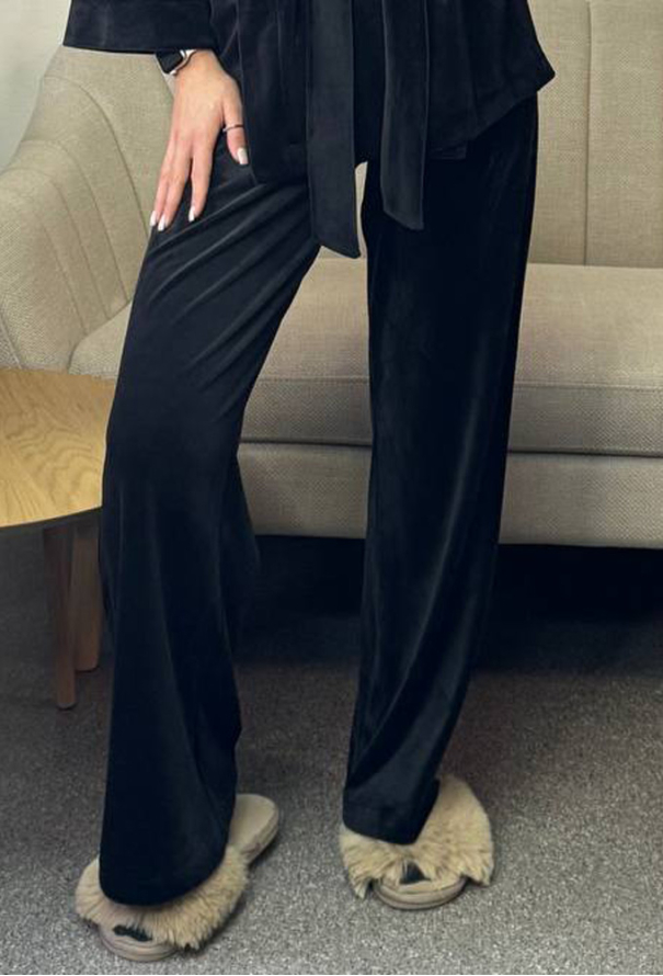 Костюм женский велюровый V.Velika 278-25CH фото