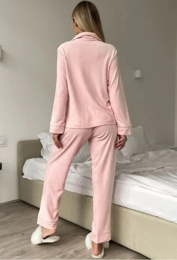 Пижама женская велюровая Mi-Mi 12-28PWK фото