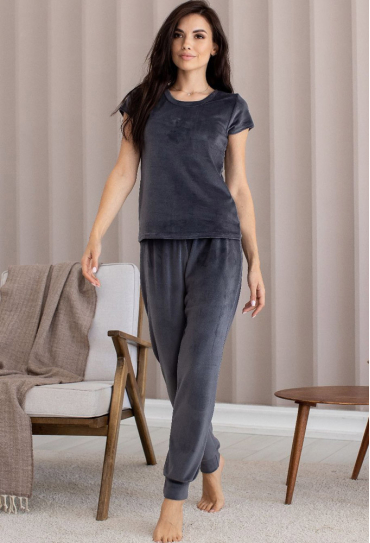 Піжама жіноча велюрова MiaNaGreen Пг1605