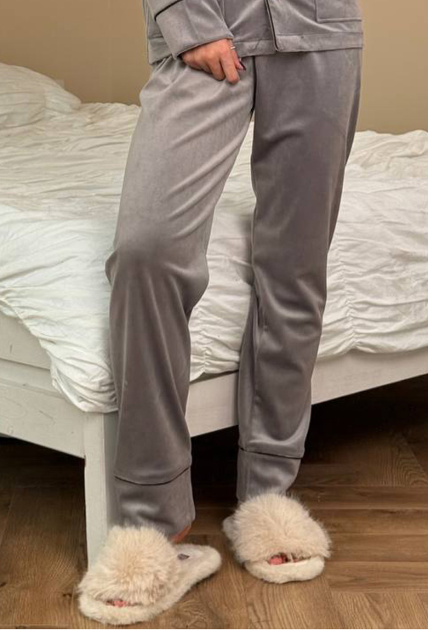 Пижама женская велюровая V.Velika 098-22SBK фото