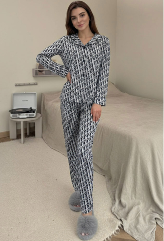 Пижама женская шелковая V.Velika 142-23DR