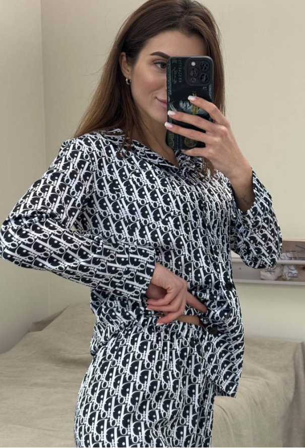 Пижама женская шелковая V.Velika 142-23DR фото