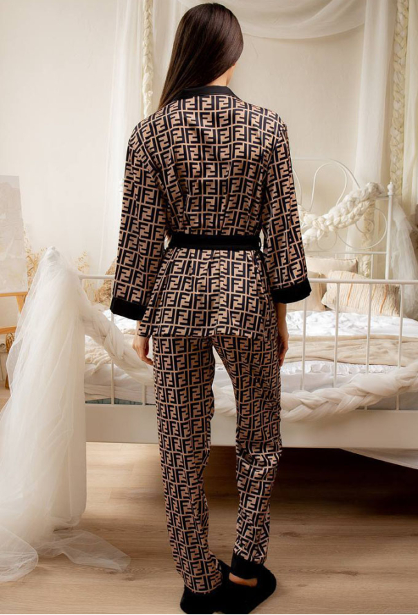 Пижама женская шелковая V.Velika 148-23F фото