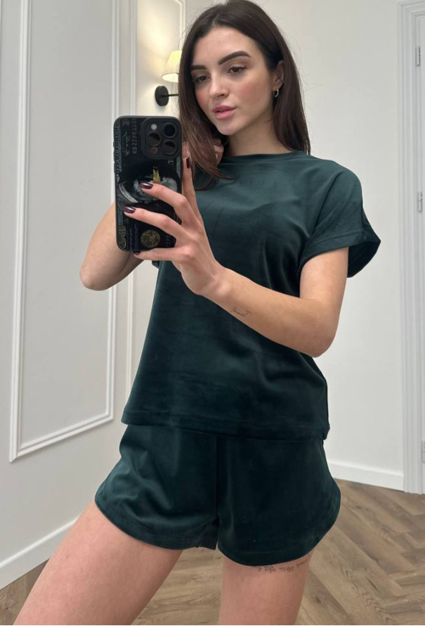 Пижама женская велюровая V.Velika 153-23SM фото