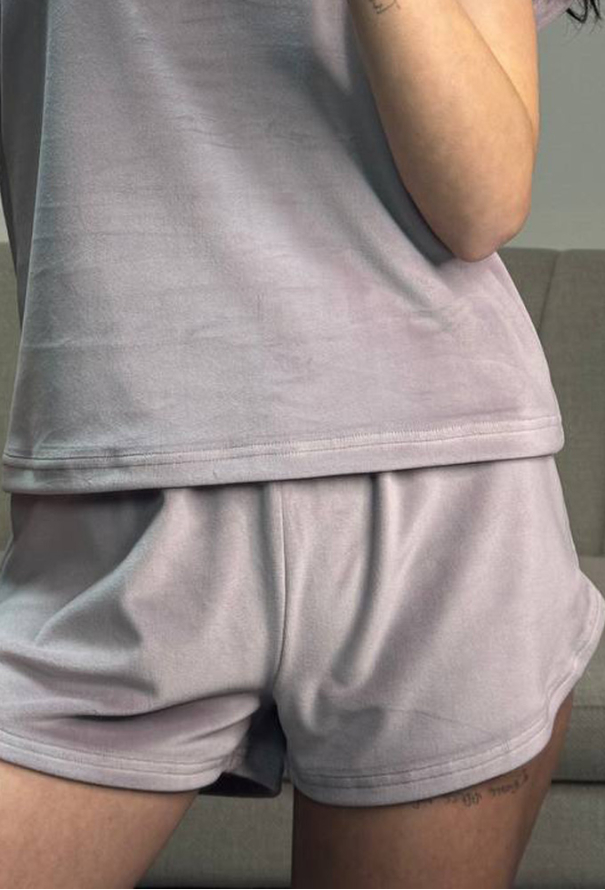 Пижама женская велюровая V.Velika 153-23PP фото