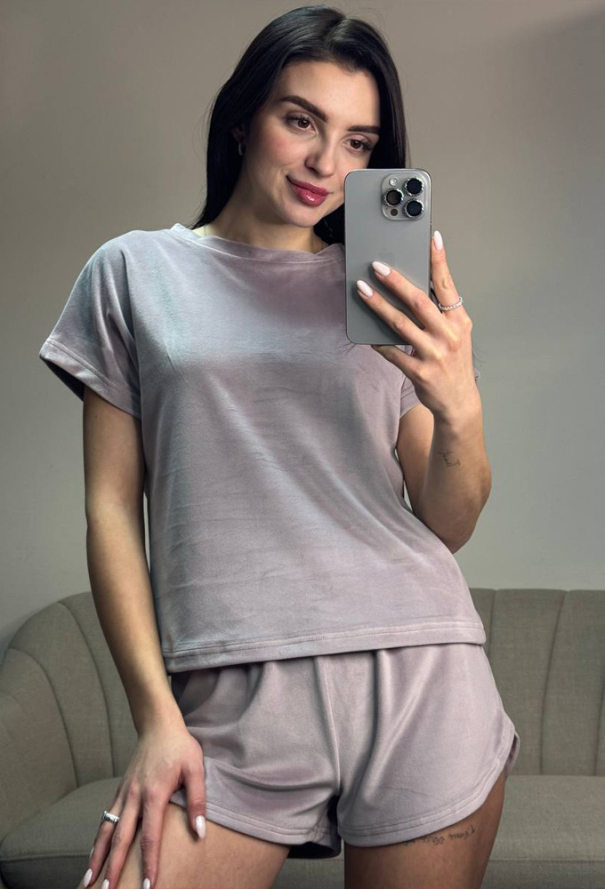 Пижама женская велюровая V.Velika 153-23PP фото