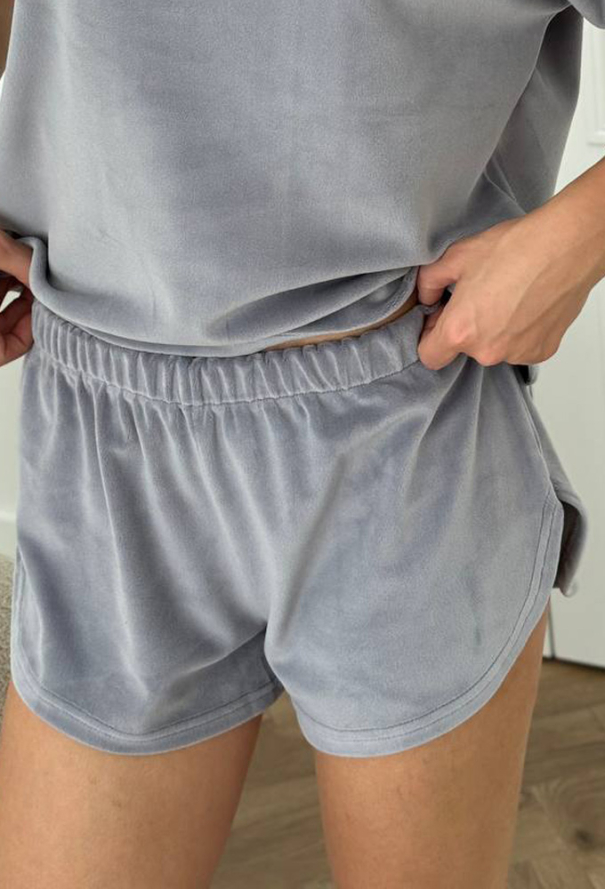 Пижама женская велюровая V.Velika 153-23S фото