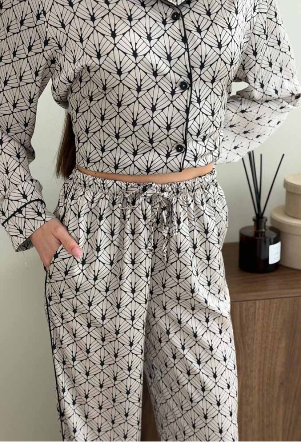 Пижама женская шелковая V.Velika 280-25BZ фото