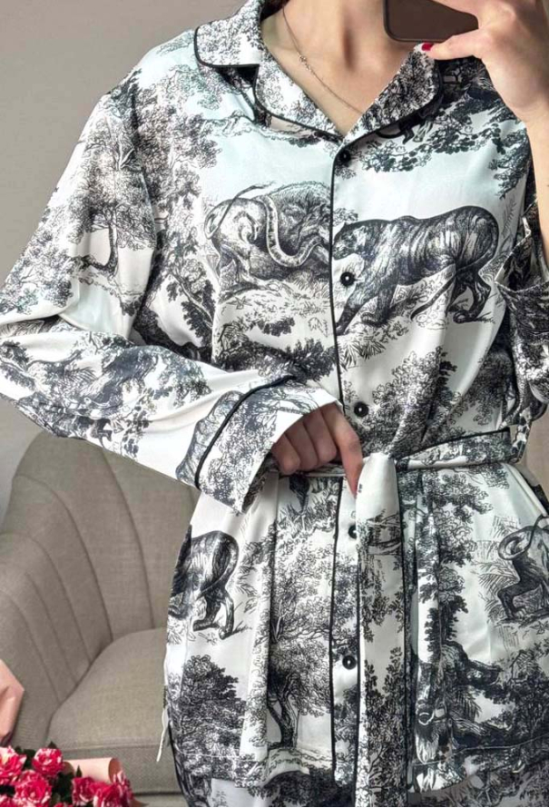 Пижама женская шелковая V.Velika 280-25DSC фото